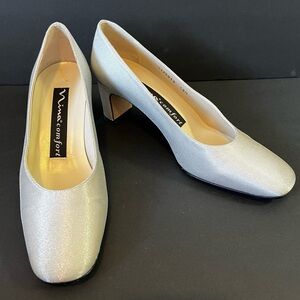 Share NINA Comfort Silver Sparkle Shoe Block Heel Sz 5.5 Square Toe Wedding Prom